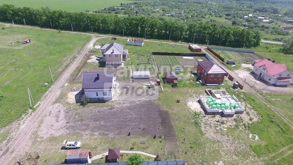 Участок в Курская область, Курский район, Клюквинский сельсовет, д. ... - Фото 0