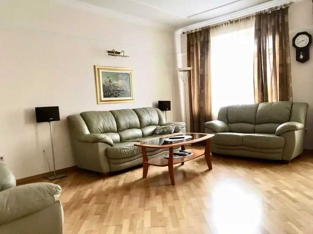 3-к кв. Самарская область, Самара Лесная ул., 9 (135.0 м) - Фото 0