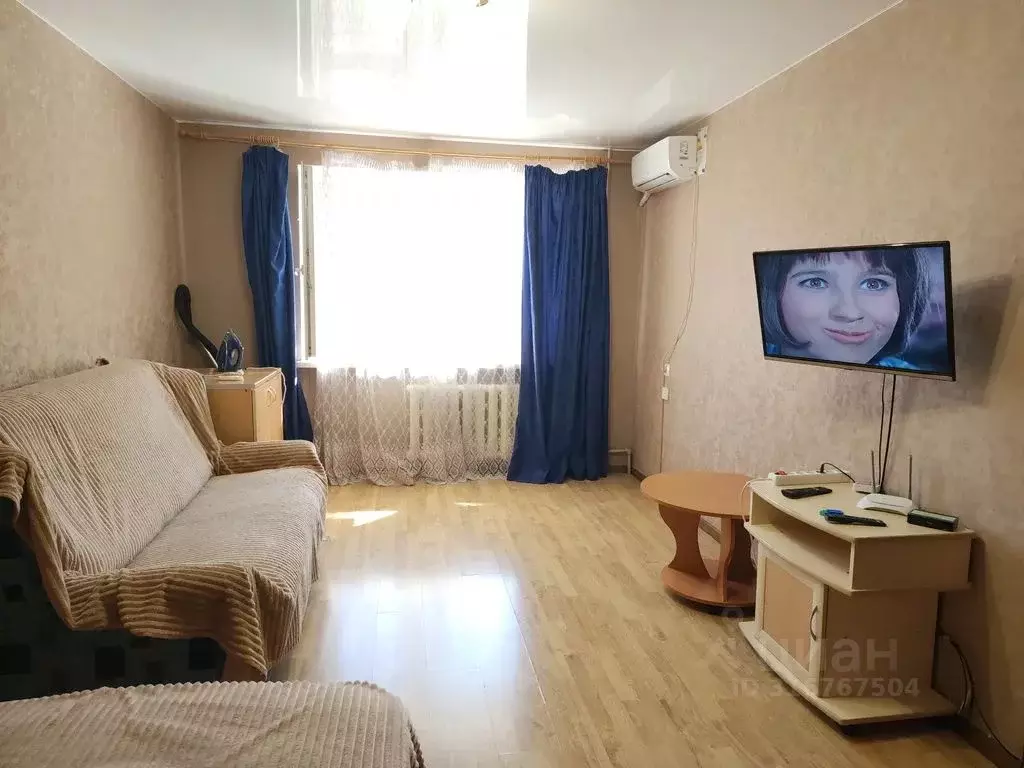 1-к кв. Крым, Симферополь просп. Кирова, 82 (30.0 м) - Фото 0