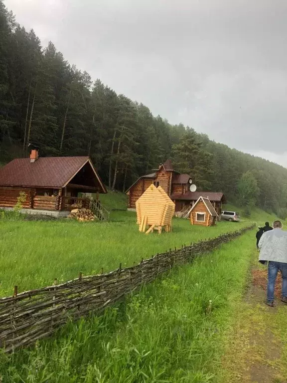 Коттедж в Свердловская область, Красноуфимский муниципальный округ, д. ... - Фото 1