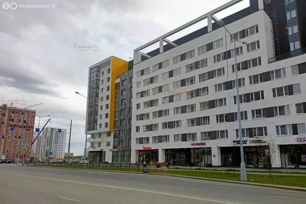 Квартира-студия: Екатеринбург, улица Академика Ландау, 45 (26 м) - Фото 1