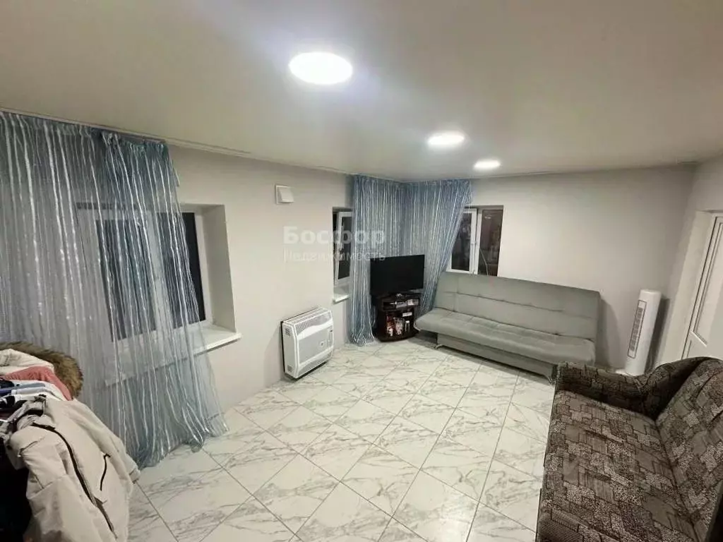 Дом в Крым, Кировский район, Журавское с/пос, с. Новопокровка  (38 м) - Фото 2