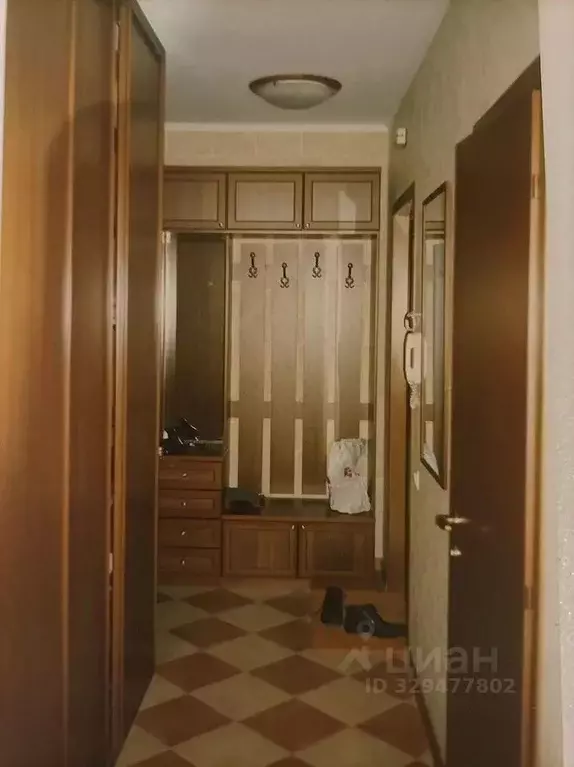 3-к кв. Москва ул. Верхние Поля, 37К1 (80.0 м) - Фото 0