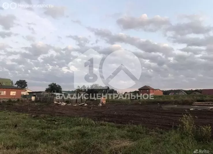 Участок в Толмачёвский сельсовет, деревня Алексеевка, Королёвская ... - Фото 1