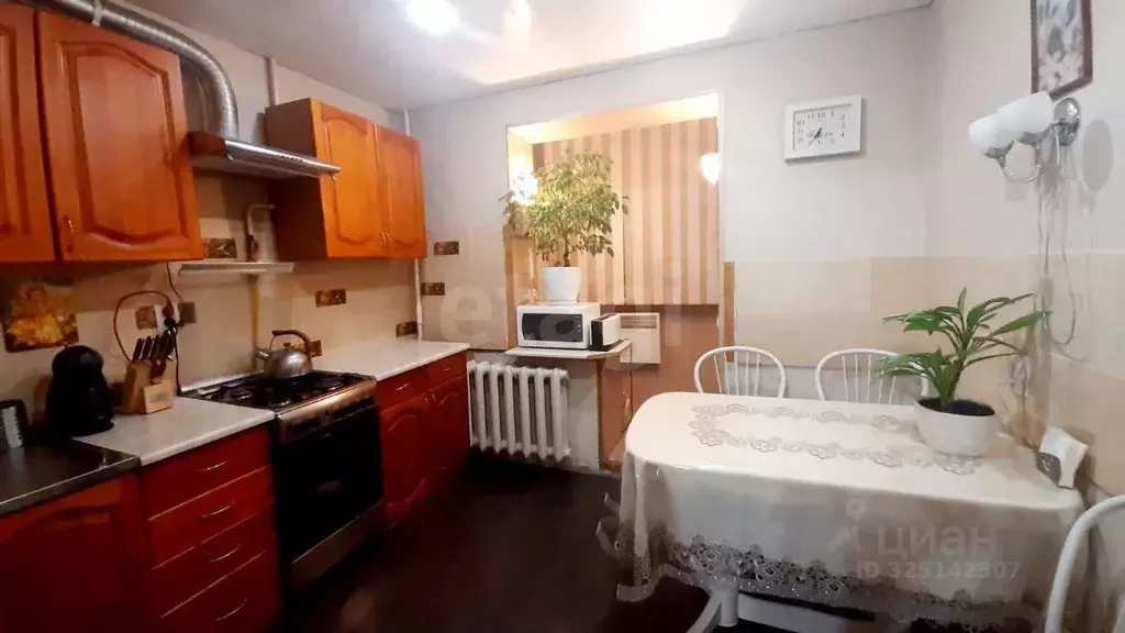 3-к кв. Ленинградская область, Кириши ул. Строителей, 17 (67.6 м) - Фото 1