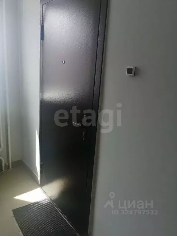 Студия Новосибирская область, Новосибирск Закаменский мкр, 12 (23.0 м) - Фото 2