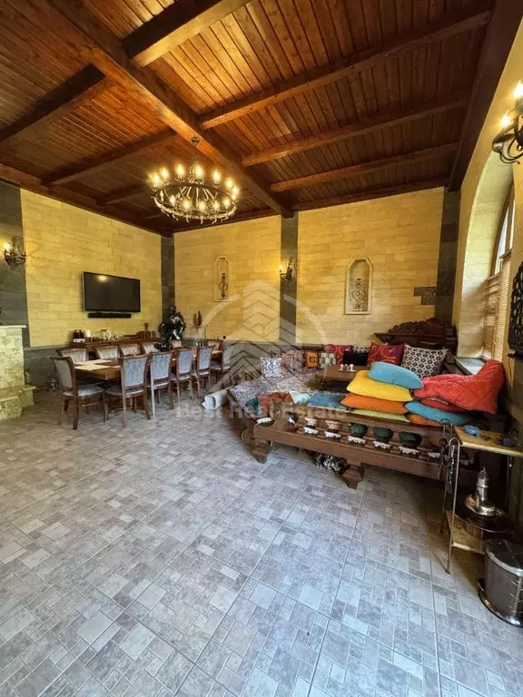 Дом в Дагестан, Махачкала ул. Крылова, 36 (500 м) - Фото 0
