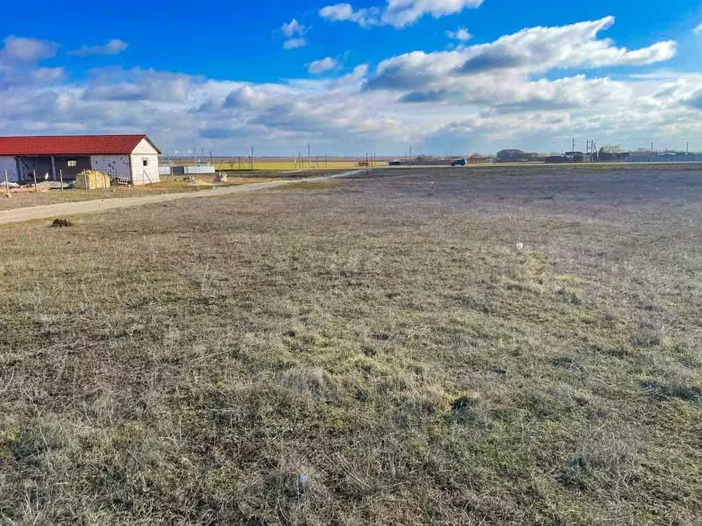 Участок в Крым, Сакский район, Суворовское с/пос, с. Победное ул. 65 ... - Фото 2