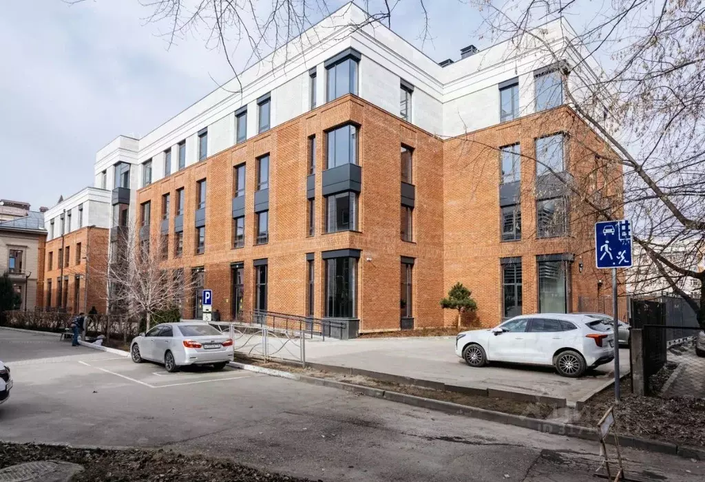 4-к кв. Татарстан, Казань ул. Бутлерова, 18 (260.0 м) - Фото 0
