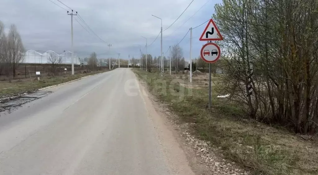 Участок в Тульская область, Алексин городской округ, с. Абрютино  ... - Фото 1