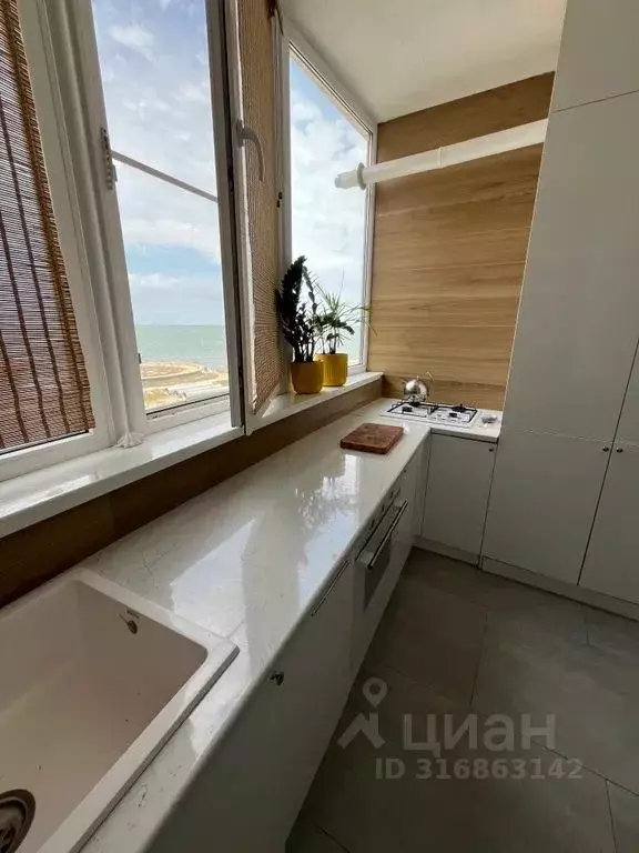3-к кв. Дагестан, Махачкала ул. Тулпара Мусалаева, 4 (90.0 м) - Фото 0