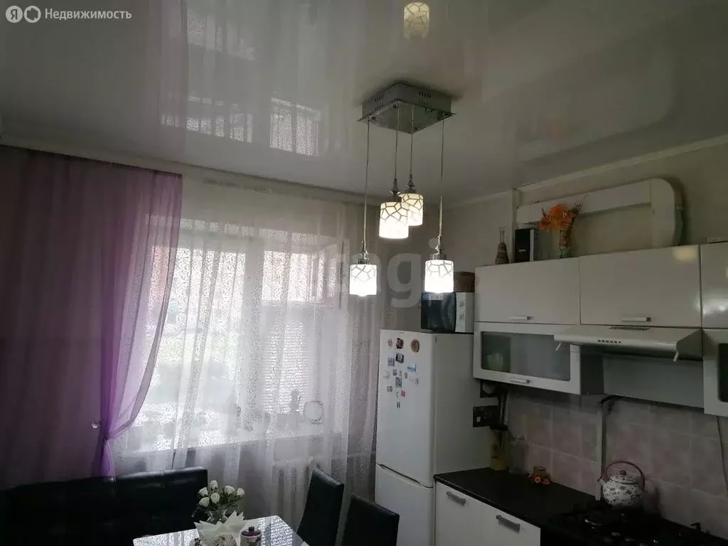 2-комнатная квартира: Салават, бульвар Салавата Юлаева, 79 (59.6 м) - Фото 1