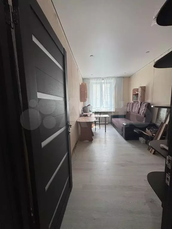 Комната 14,8 м в 3-к., 1/3 эт. - Фото 0