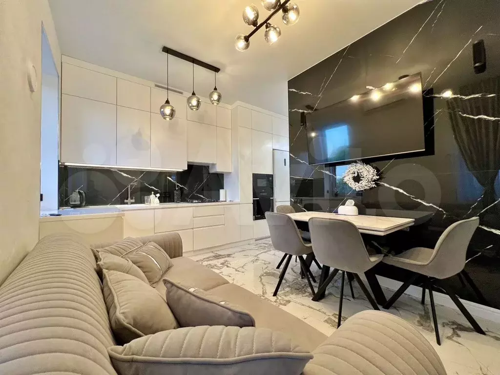 2-к. квартира, 50 м, 1/4 эт. - Фото 0
