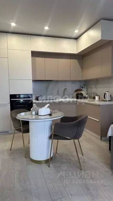 Студия Алтайский край, Барнаул ул. Кутузова, 14А (39.8 м) - Фото 1