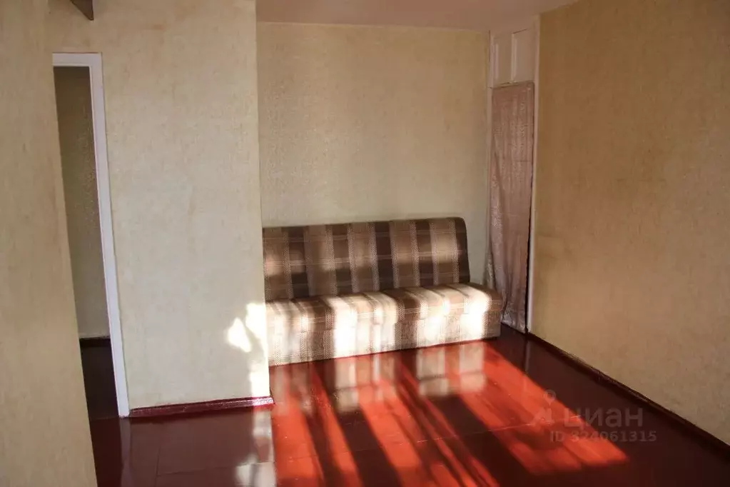 1-к кв. Челябинская область, Челябинск ул. Пятницкого, 6 (32.6 м) - Фото 2