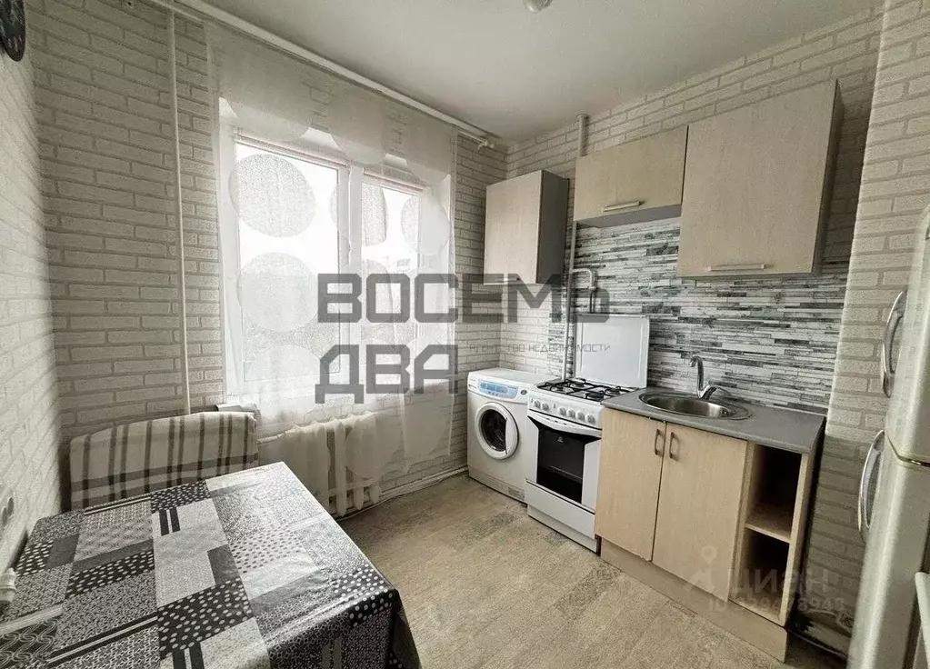 2-к кв. Крым, Симферополь ул. Лермонтова, 17 (49.2 м) - Фото 2