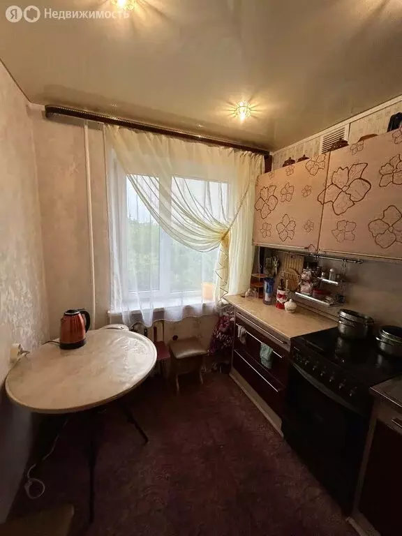 3-комнатная квартира: Петропавловск-Камчатский, проспект Карла Маркса, ... - Фото 2