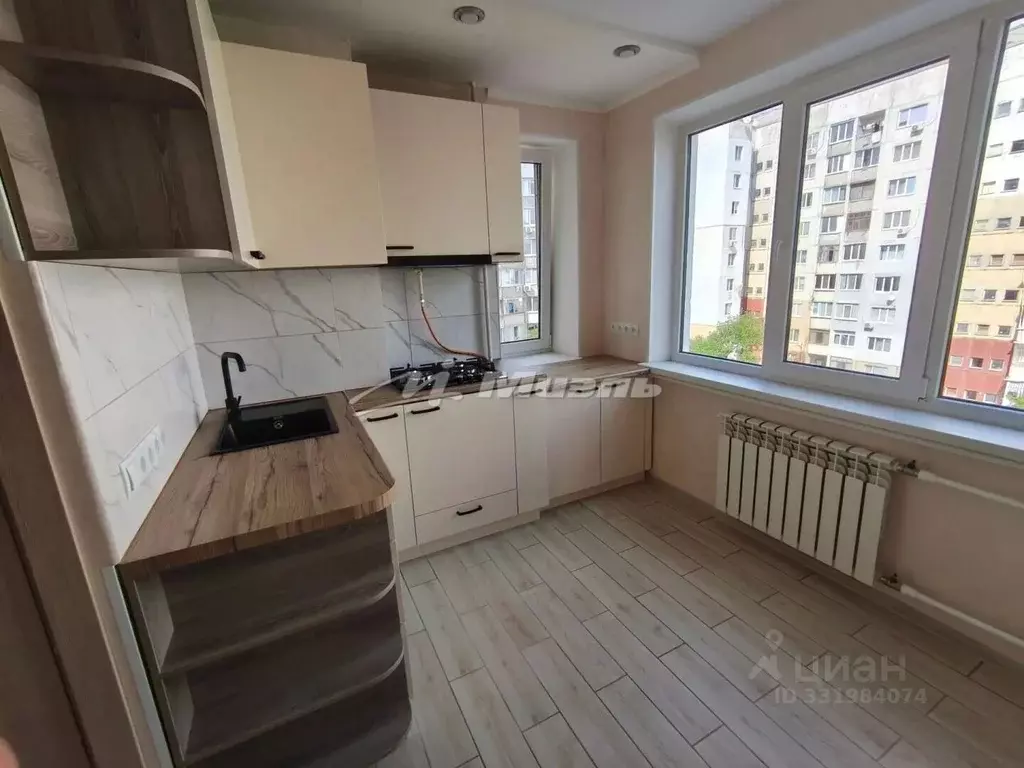 1-к кв. Крым, Симферополь ул. Ковыльная, 64 (30.0 м) - Фото 1
