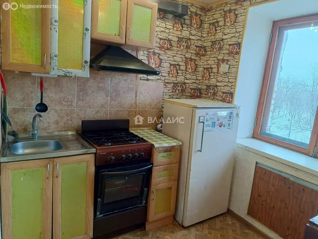 3-комнатная квартира: Собинка, улица Чайковского, 5 (58.2 м) - Фото 1