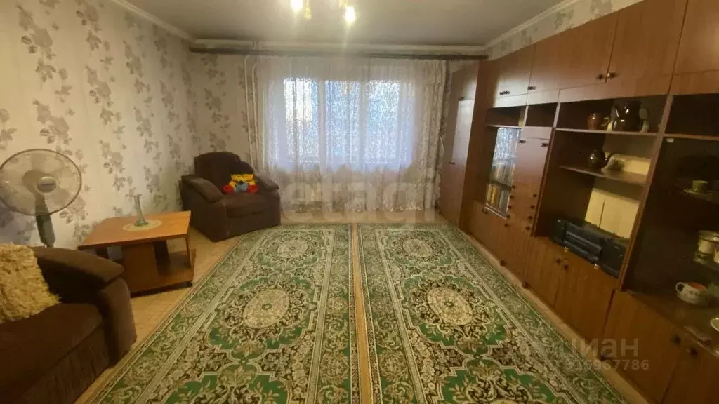 1-к кв. Кемеровская область, Ленинск-Кузнецкий ул. Туснолобовой, 27 ... - Фото 0