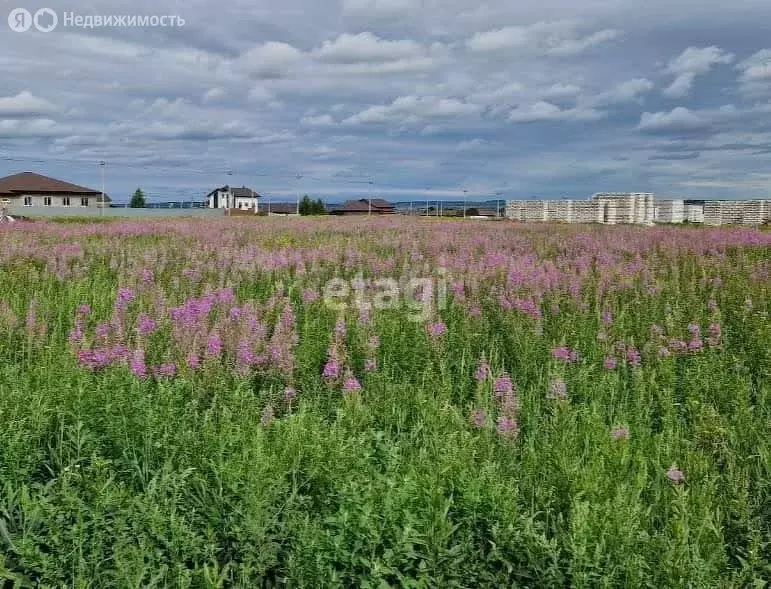 Участок в Тукаевский район, деревня Азьмушкино (10 м) - Фото 0