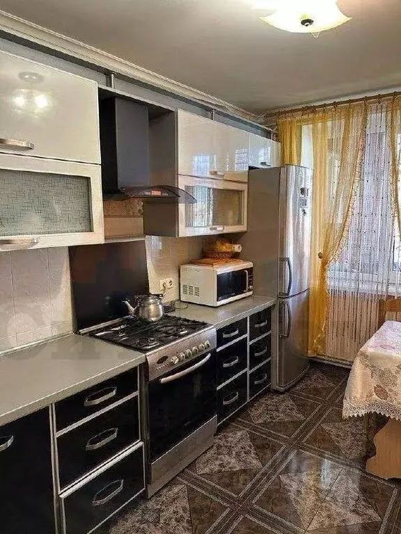 3-к кв. Крым, Евпатория просп. Победы, 37 (64.4 м) - Фото 1