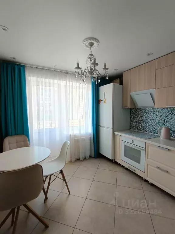 1-к кв. Кировская область, Киров ул. Сурикова, 37 (43.8 м) - Фото 1