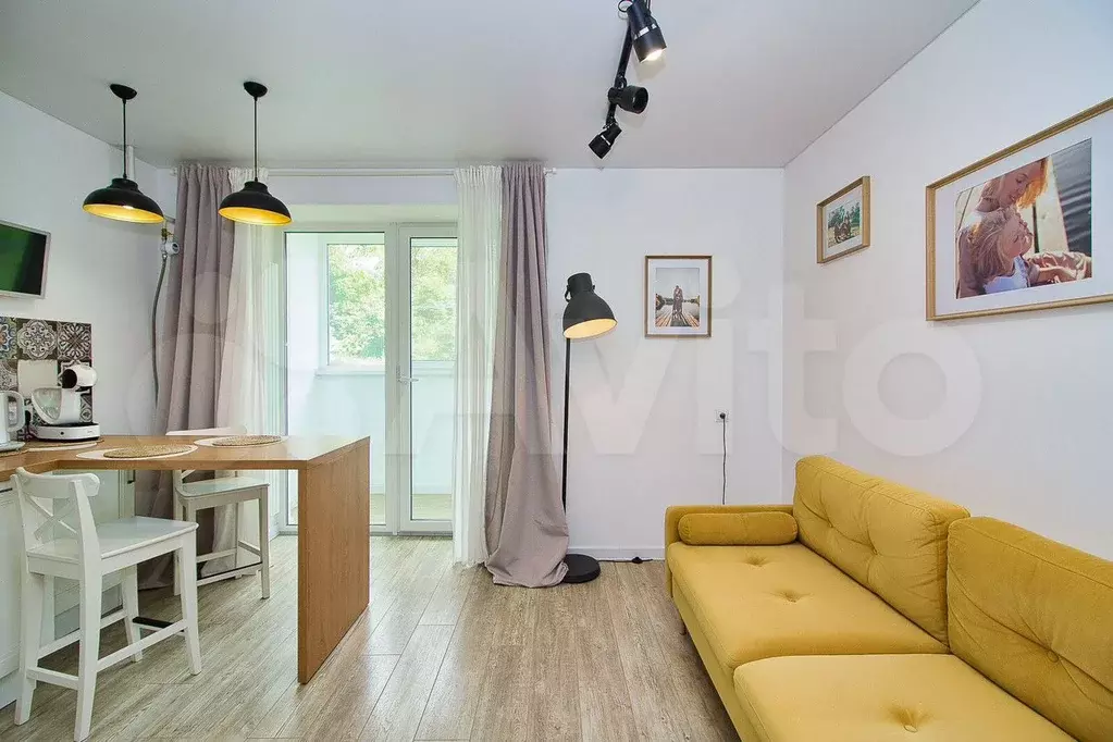 2-к. квартира, 70 м, 1/9 эт. - Фото 1