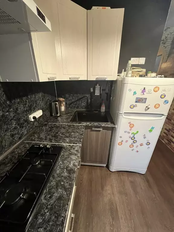 Продаётся 1-к квартира, 30.8 м - Фото 1