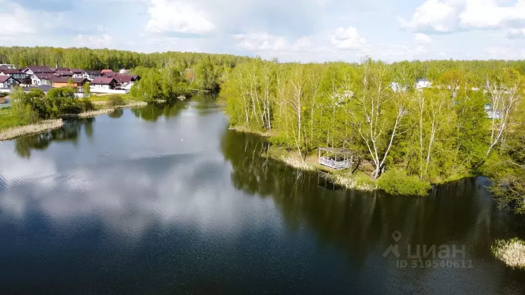 Участок в Московская область, Домодедово КП Рэд тер., 40 (8.4 сот.) - Фото 0