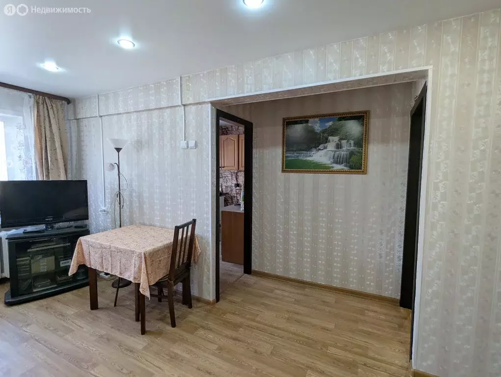 3-комнатная квартира: Иркутск, улица Розы Люксембург, 229 (60 м) - Фото 2