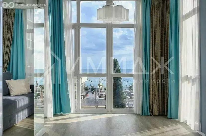 2-комнатная квартира: Сириус, Нижнеимеретинская улица, 137А (45 м) - Фото 0