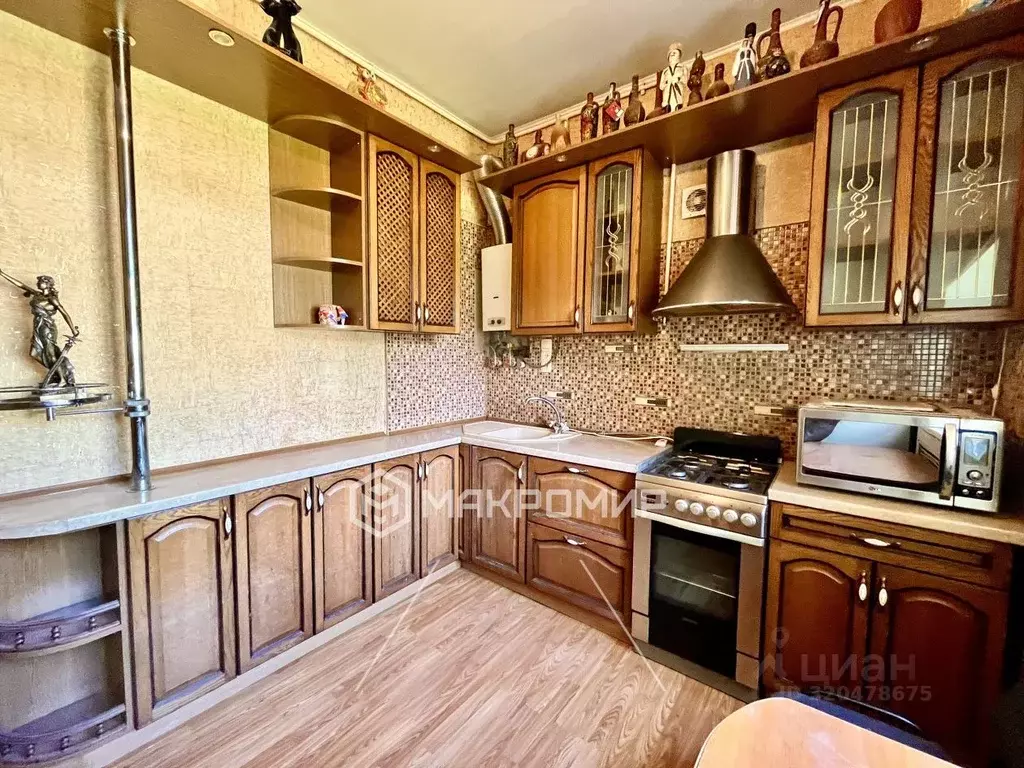 3-к кв. Брянская область, Брянск Волгоградский пер., 4 (77.1 м) - Фото 1