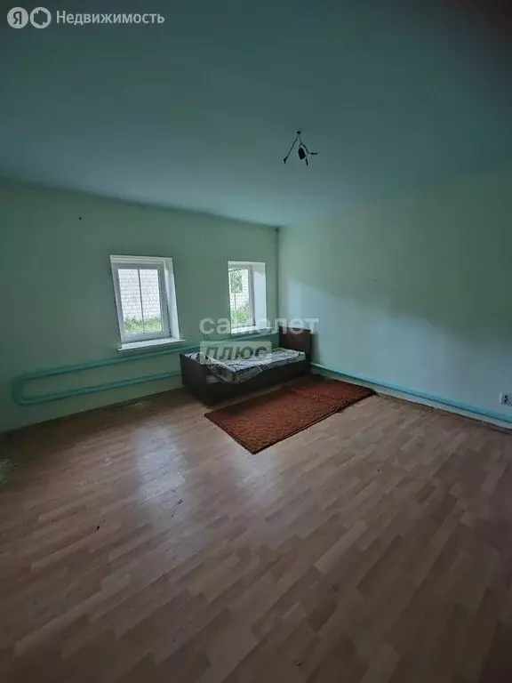 Дом в село Гнилуша, Ленинградская улица, 108 (82 м) - Фото 1
