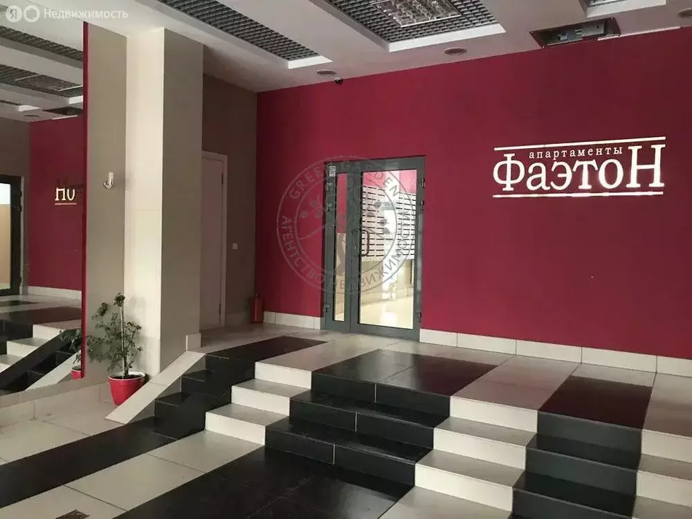 Квартира-студия: Екатеринбург, улица Куйбышева, 159А (52 м) - Фото 0