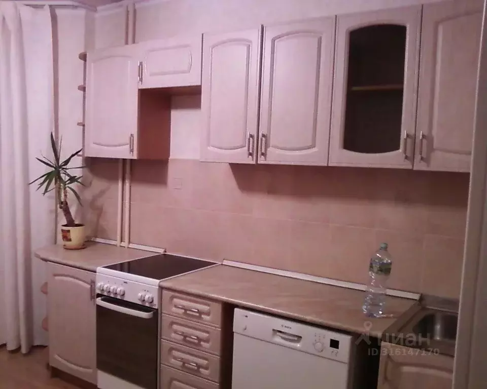 2-к кв. Москва 3-я Мытищинская ул., 3к2 (64.0 м) - Фото 0