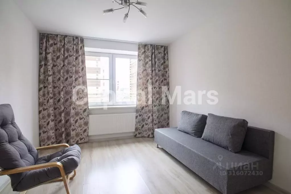 2-к кв. Санкт-Петербург ул. Русановская, 16к1 (56.0 м) - Фото 0