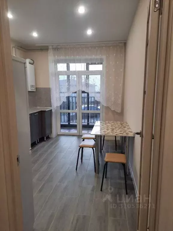 1-к кв. Татарстан, с. Высокая Гора ул. Рождественская, 4Б (34.5 м) - Фото 0