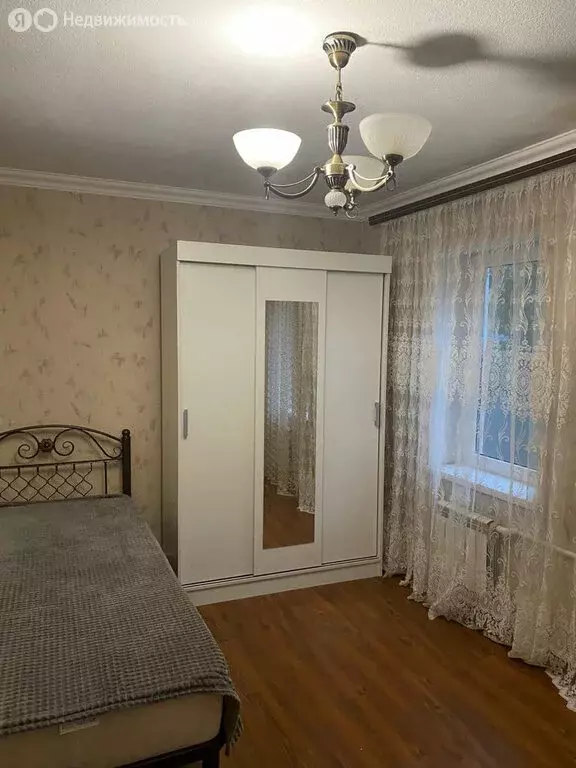 Дом в Нальчик, улица Кирова, 122 (100 м) - Фото 1