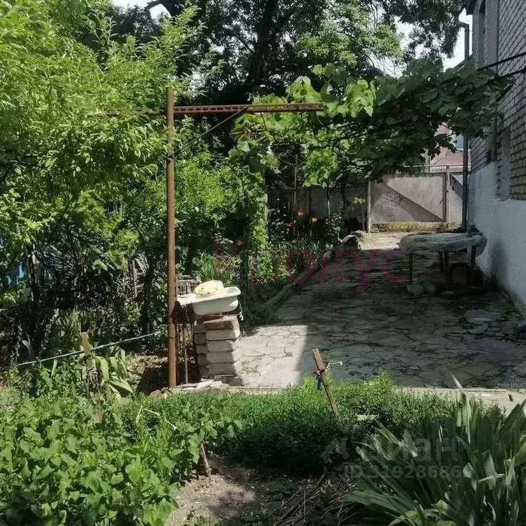 Дом в Краснодарский край, Новороссийск Верхнемосковская ул., 11 (100 ... - Фото 1