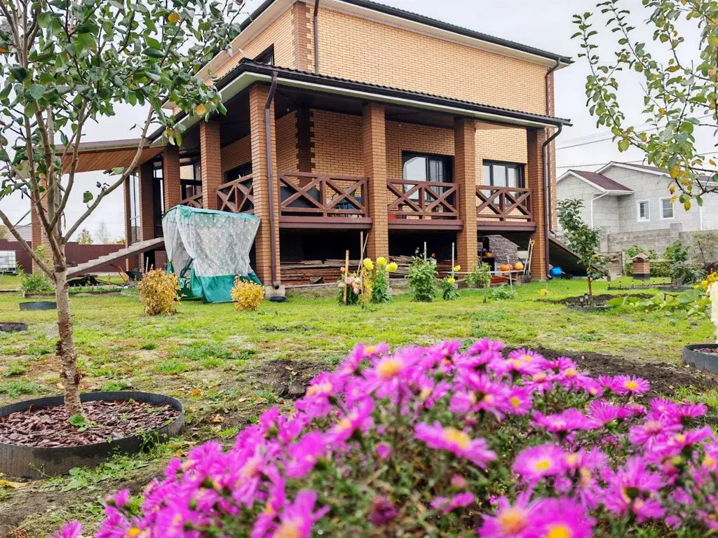 Коттедж в Красноярский край, Емельяновский муниципальный округ, пос. ... - Фото 1