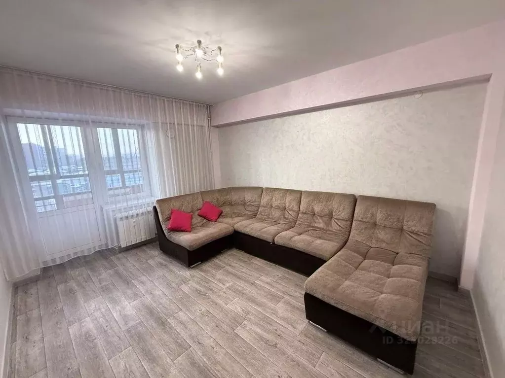 2-к кв. Иркутская область, Иркутск Братская ул., 7/12 (53.0 м) - Фото 1