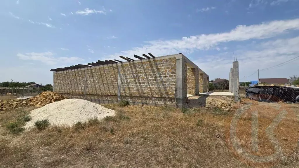 Дом в Крым, Сакский район, с. Вересаево ул. Северная, 26 (302 м) - Фото 2