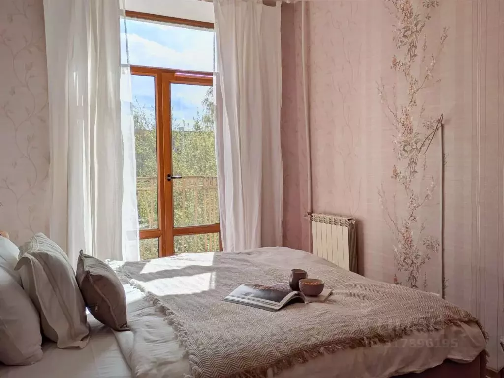 2-к кв. Псковская область, Псков Октябрьский просп., 31 (54.0 м) - Фото 0