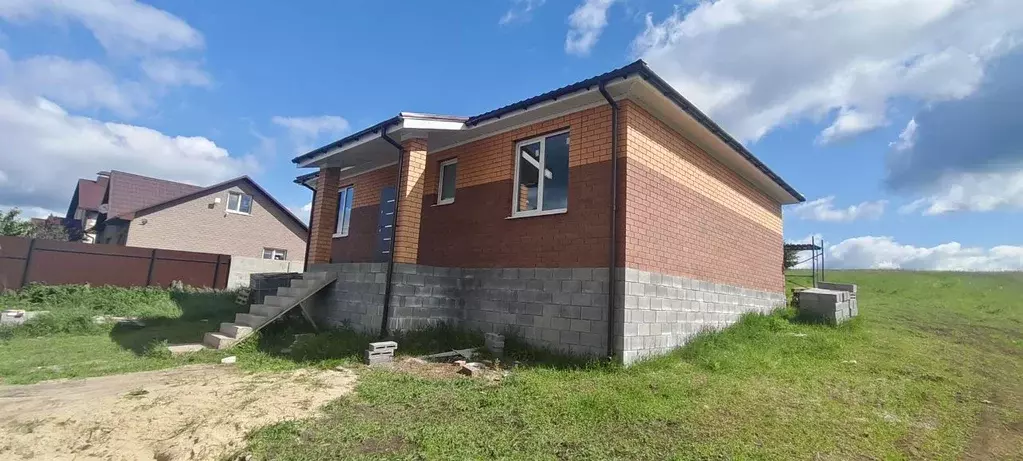 Дом в Белгородская область, Белгородский муниципальный округ, с. Ерик ... - Фото 1
