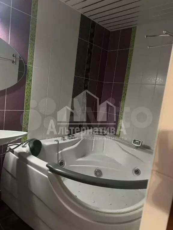 3-к. квартира, 90 м, 3/9 эт. - Фото 1