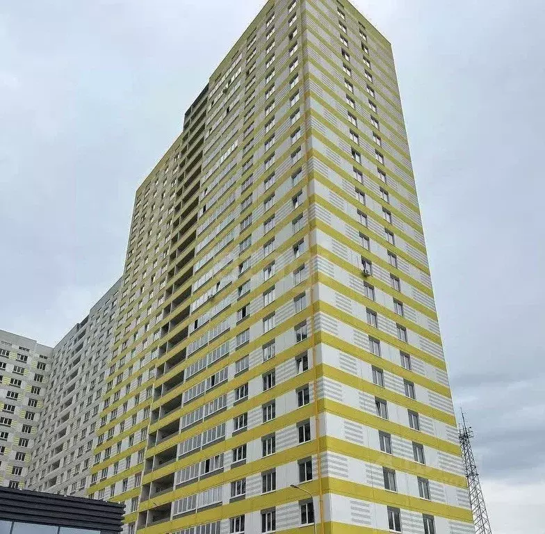 Студия Оренбургская область, Оренбург ул. Юркина, 6 (32.9 м) - Фото 1