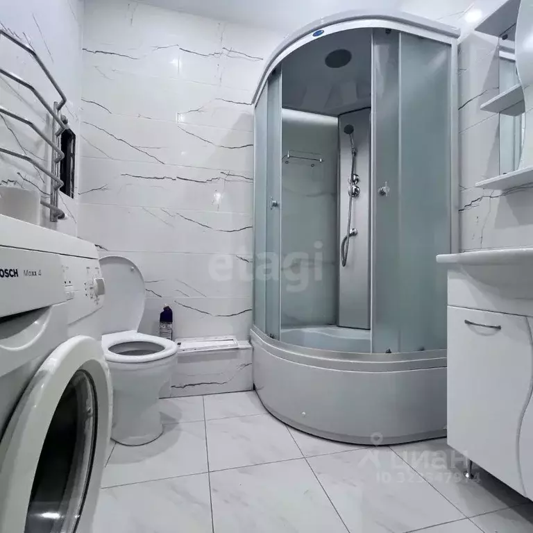 1-к кв. Оренбургская область, Оренбург Уральская ул., 2/20 (40.7 м) - Фото 1