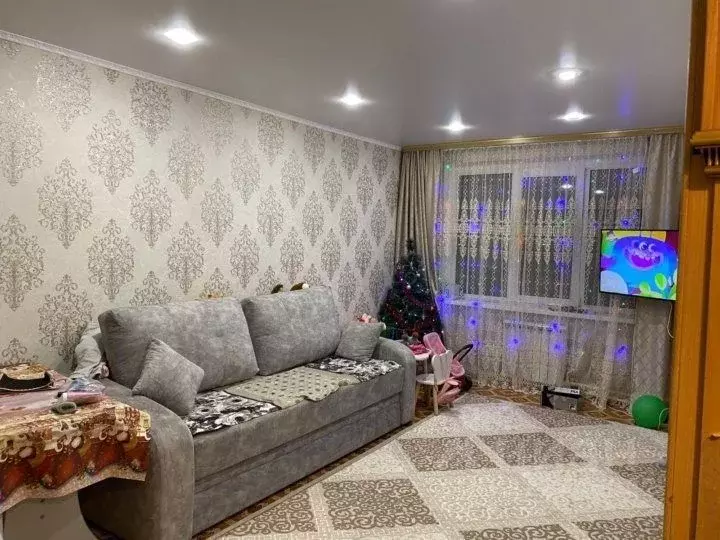 2-к кв. Оренбургская область, Орск Перегонная ул., 14А/к2 (44.0 м) - Фото 1